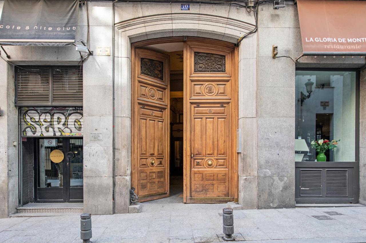 Acogedor Y Centrico Apartamento En Gran Via Madrid Buitenkant foto