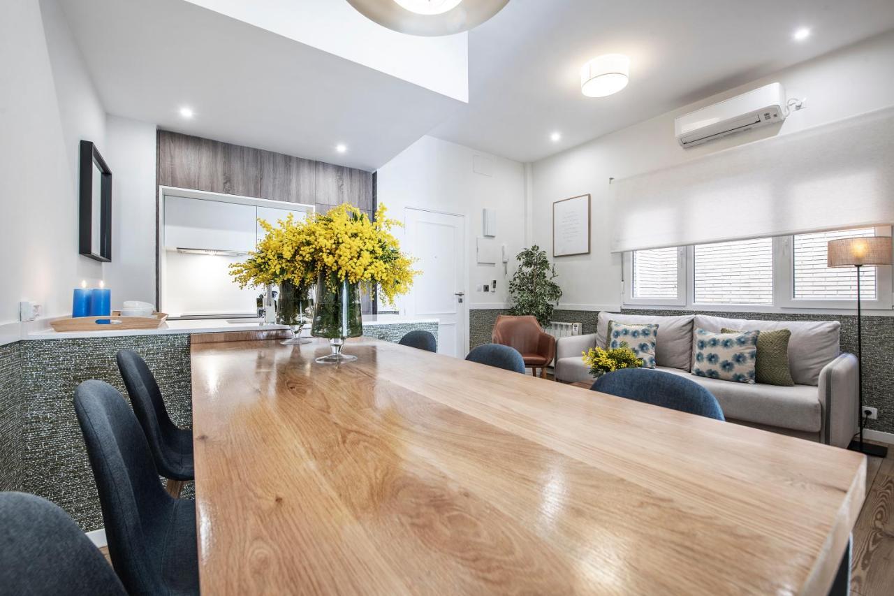 Acogedor Y Centrico Apartamento En Gran Via Madrid Buitenkant foto